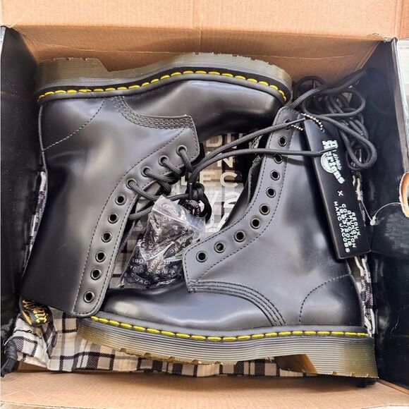 marc jacobs x Doc Martens Shoes - Marc JacobsX Doc Martens Redux boots